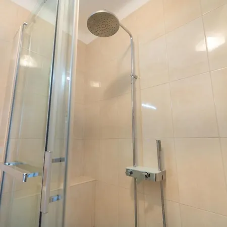 Algarsun - Idealy Situated With Modern Comfort Apartamento