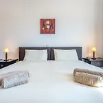 Algarsun - Idealy Situated With Modern Comfort アパート アルブフェイラ