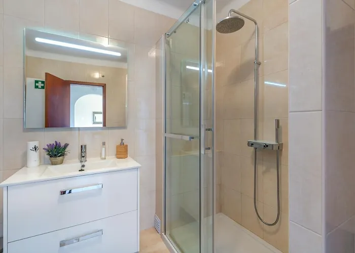 Appartement Algarsun - Idealy Situated With Modern Comfort *